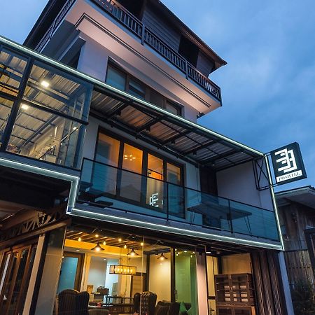 Отель 33 Poshtel (Adults Only) Чиангмай Экстерьер фото