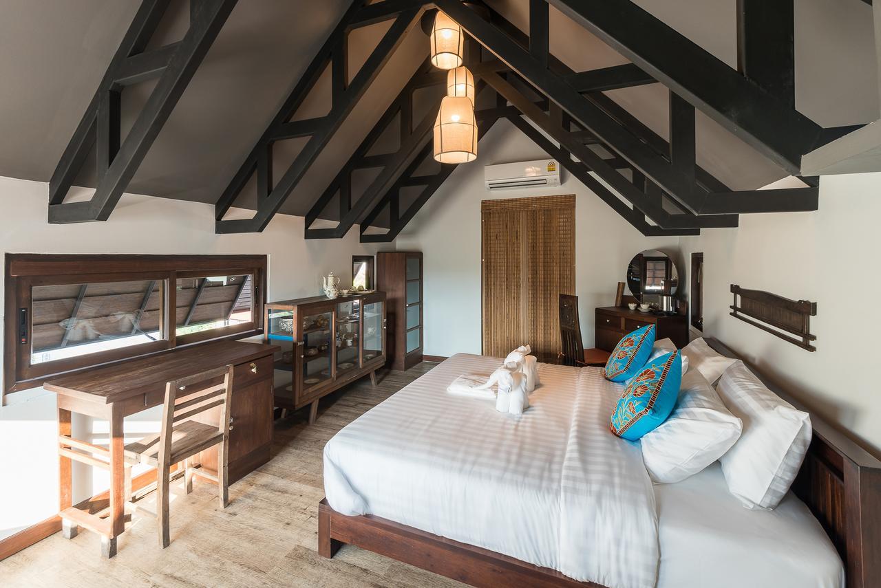 Отель 33 Poshtel (Adults Only) Чиангмай Экстерьер фото