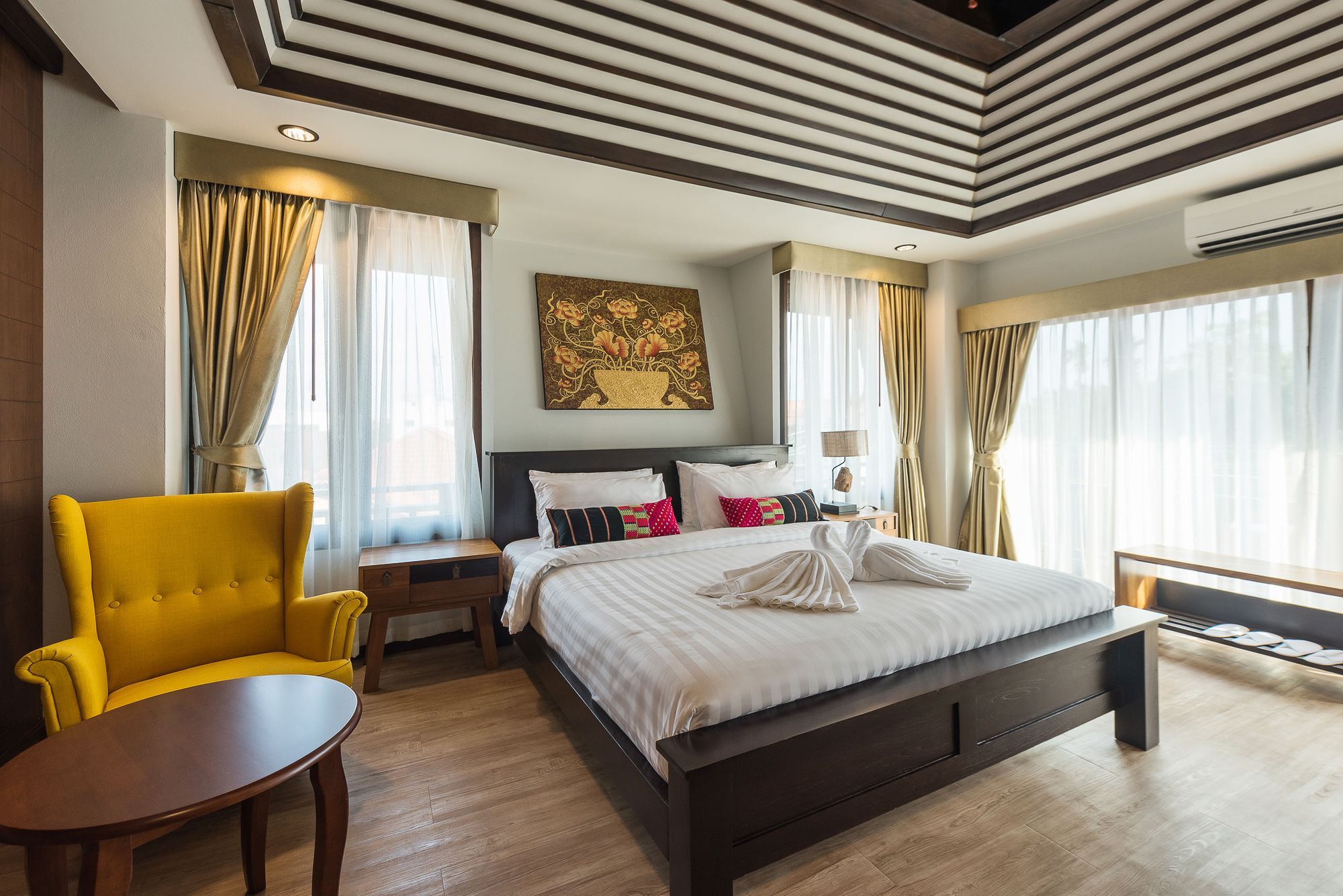 Отель 33 Poshtel (Adults Only) Чиангмай Экстерьер фото
