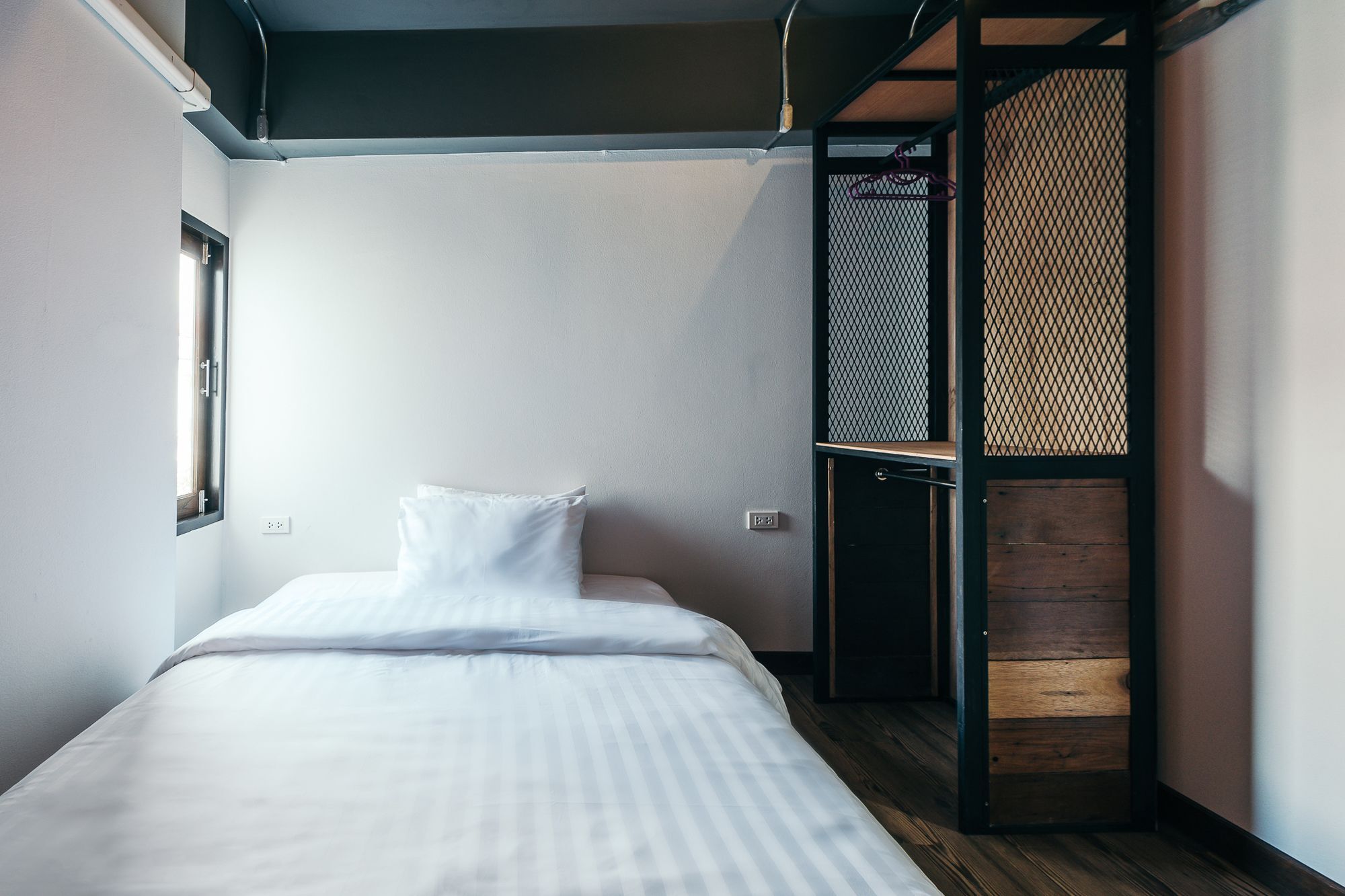 Отель 33 Poshtel (Adults Only) Чиангмай Экстерьер фото