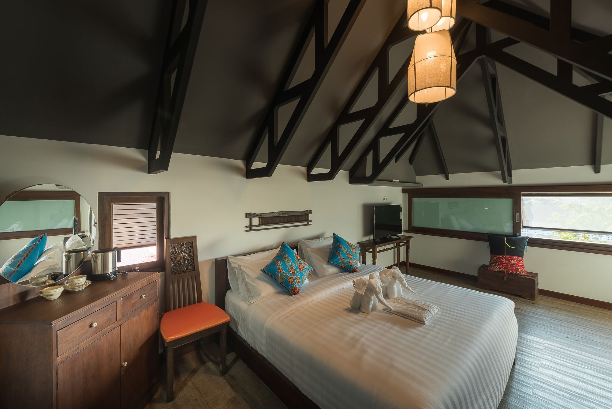 Отель 33 Poshtel (Adults Only) Чиангмай Экстерьер фото